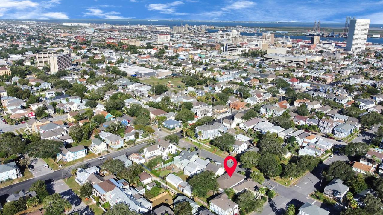 Cozy Historic Galveston House-8 Min Walk To Beach! 外观 照片